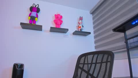 Snapshot of gangster_girl chatting on November 2, 5:37 pm GANG online show from November 2, 5:37 pm