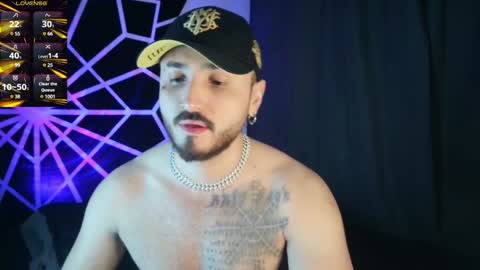 Chris  Dont forget to gift me thumb up Its very important to me and makes me happy AF  online show from January 13, 6:27 am