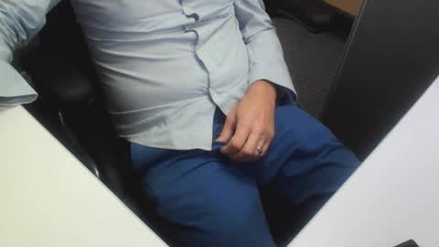 Snapshot of gardensman_561 chatting on November 12, 12:27 pm Panty Lover online show from November 12, 12:27 pm