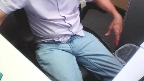 Snapshot of gardensman_561 chatting on December 22, 9:45 pm Panty Lover online show from December 22, 9:45 pm