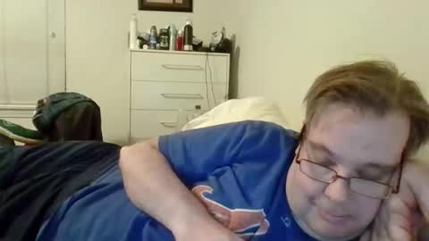 Snapshot of garyg930 chatting on January 14, 3:12 am Gary online show from January 14, 3:12 am