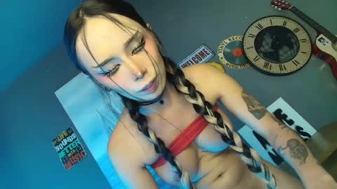 Anya online show from July 4, 1:39 pm