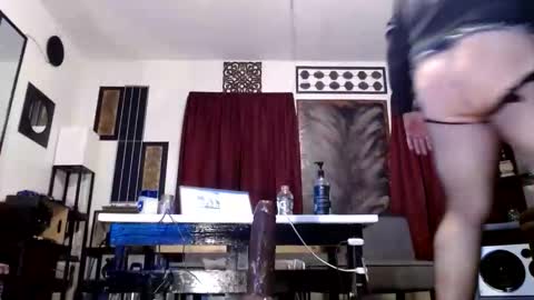 gatewaylaptop2019 online show from October 16, 1:17 am