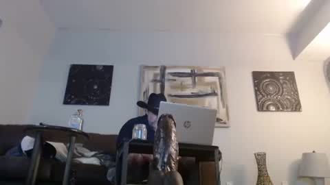Snapshot of gatewaylaptop2019 chatting on June 7, 12:48 am gatewaylaptop2019 online show from June 7, 12:48 am