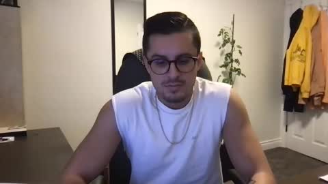 Snapshot of gatmandeep chatting on January 17, 11:51 pm Aladdin online show from January 17, 11:51 pm