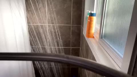 Snapshot of gatmandeep chatting on January 18, 9:34 pm Aladdin online show from January 18, 9:34 pm