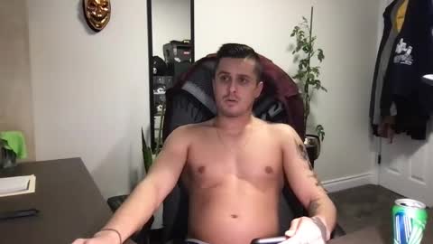 Snapshot of gatmandeep chatting on March 6, 1:05 am Aladdin online show from March 6, 1:05 am