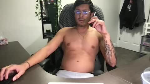 Snapshot of gatmandeep chatting on October 26, 6:30 am Aladdin online show from October 26, 6:30 am