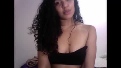 gatubelahotxxx online show from January 17, 9:28 pm