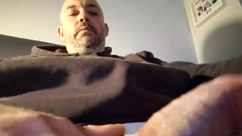 Snapshot of gazg1984 chatting on May 18, 10:48 pm gazg1984 online show from May 18, 10:48 pm
