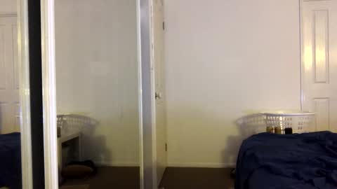 gcsurfer81 online show from January 10, 9:22 am