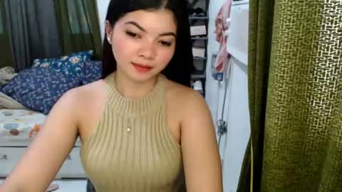 gel_lllluxry online show from July 3, 11:22 pm