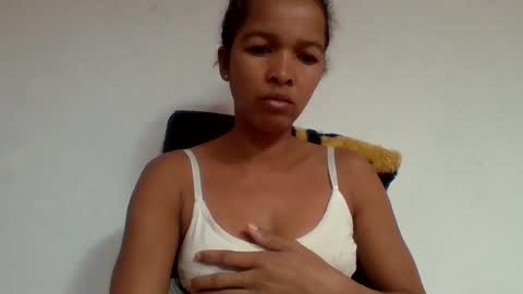 Snapshot of gelmene chatting on June 22, 3:36 am gelmene online show from June 22, 3:36 am