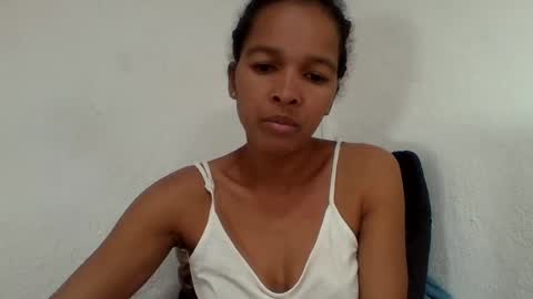 Snapshot of gelmene chatting on July 7, 7:29 pm gelmene online show from July 7, 7:29 pm