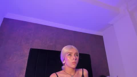 Gemma online show from March 2, 10:38 pm