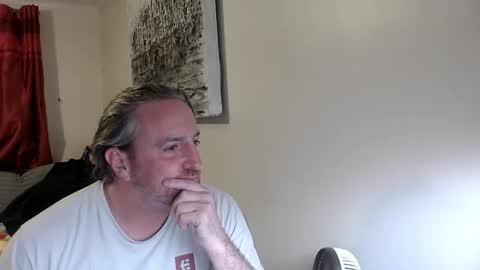 Snapshot of gemini_viking82 chatting on June 3, 12:02 am gemini_viking82 online show from June 3, 12:02 am