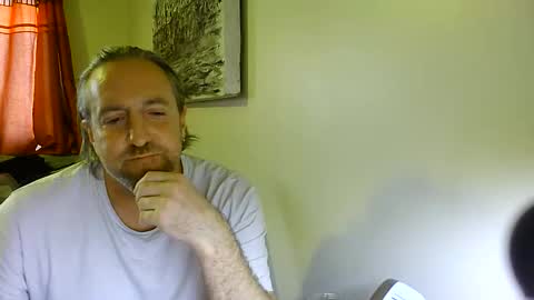 Snapshot of gemini_viking82 chatting on June 8, 7:47 pm gemini_viking82 online show from June 8, 7:47 pm