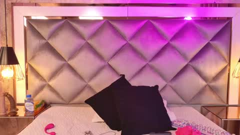 Maria  online show from September 18, 3:19 am