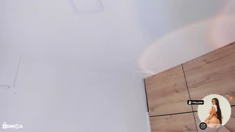 Snapshot of gemmacarter_ chatting on February 1, 10:55 pm online show from February 1, 10:55 pm