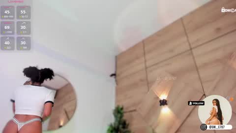 Snapshot of gemmacarter_ chatting on February 21, 8:05 pm online show from February 21, 8:05 pm