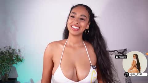 Snapshot of gemmacarter_ chatting on December 5, 1:58 am online show from December 5, 1:58 am