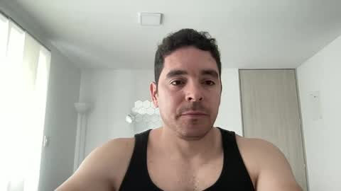 genesis_wb online show from February 26, 8:33 pm