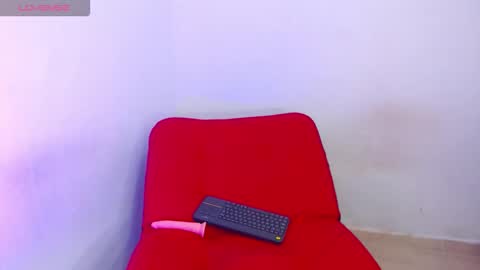 Snapshot of genesisgomez chatting on November 7, 5:07 am Genesis online show from November 7, 5:07 am