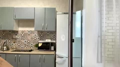 Megan online show from April 17, 1:25 pm