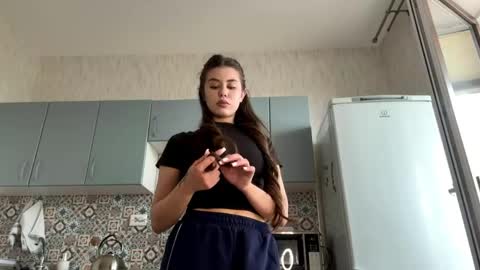 Snapshot of geniegrimmett chatting on April 23, 1:02 pm Megan online show from April 23, 1:02 pm