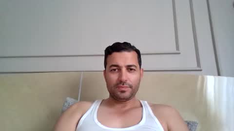 genteldevil online show from April 13, 9:48 am