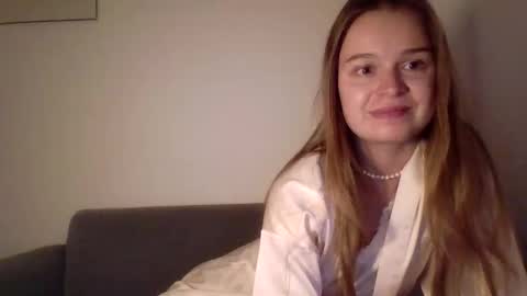 gentle_grace online show from March 13, 12:12 pm