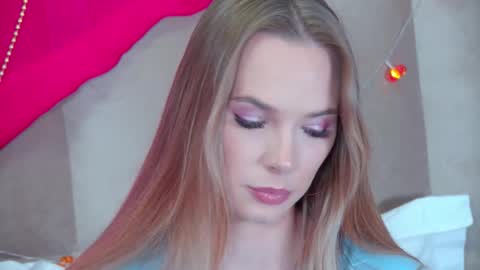 Snapshot of gentlerossi chatting on September 24, 5:38 pm GentleRossi online show from September 24, 5:38 pm