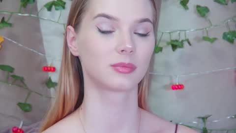 Snapshot of gentlerossi chatting on October 7, 6:38 pm GentleRossi online show from October 7, 6:38 pm