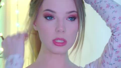 Snapshot of gentlerossi chatting on November 22, 4:50 pm GentleRossi online show from November 22, 4:50 pm