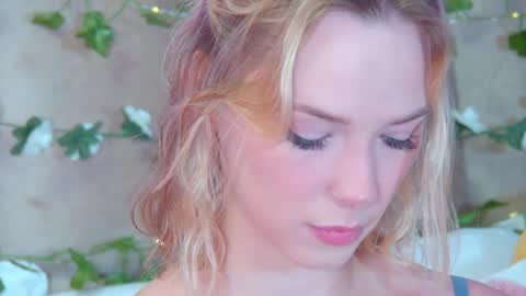 GentleRossi online show from April 1, 3:42 pm