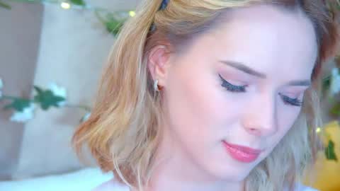 GentleRossi online show from April 22, 4:19 pm