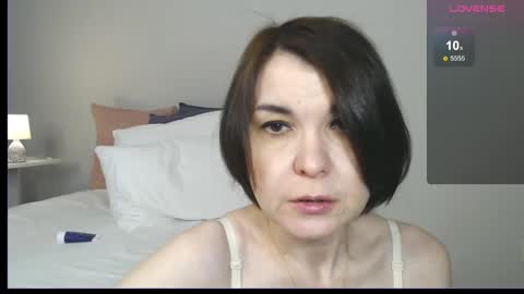 Snapshot of gentlywomen chatting on February 22, 12:19 pm Elena online show from February 22, 12:19 pm