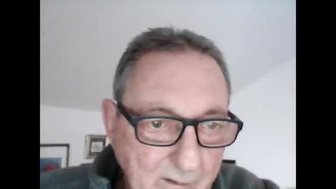 georg1412 online show from April 10, 3:28 pm