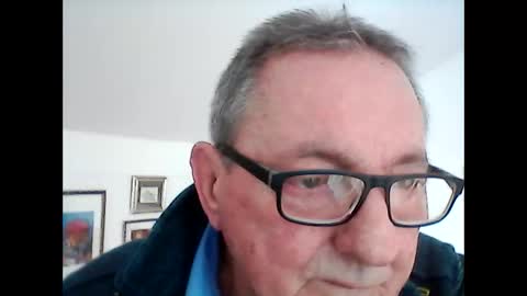 georg1412 online show from April 12, 12:21 pm