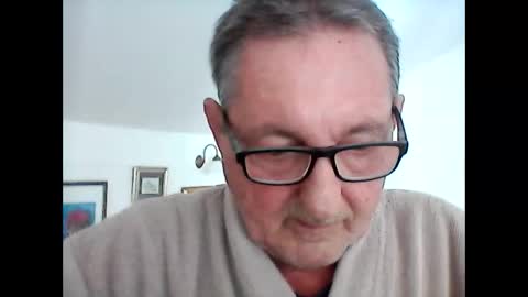 georg1412 online show from April 30, 8:53 am