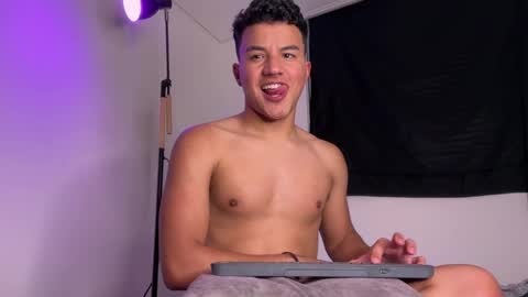 Jorge online show from January 17, 1:47 am