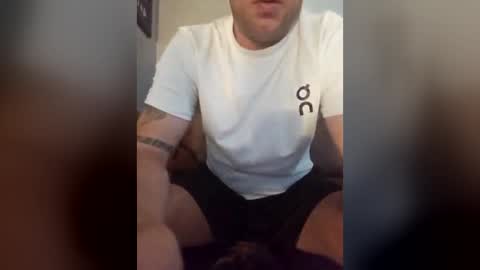 georgemac2405319818 online show from June 24, 3:33 pm