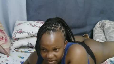 Snapshot of georgeous_kimberly chatting on May 25, 12:22 pm georgeous_kimberly online show from May 25, 12:22 pm