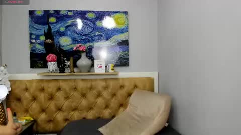 Snapshot of georgesmith_1 chatting on July 19, 3:43 am GEORGE online show from July 19, 3:43 am