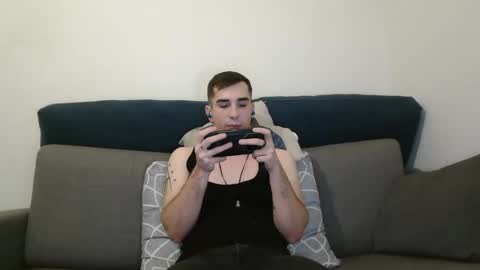 Snapshot of georgeyuno chatting on January 10, 5:24 pm George Yuno online show from January 10, 5:24 pm