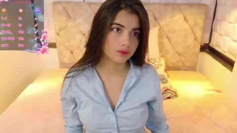 Snapshot of georgia_candy chatting on July 3, 3:13 am georgia_candy online show from July 3, 3:13 am