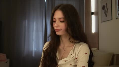 georgiamorandi online show from May 14, 1:07 pm