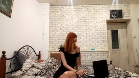 Ellie online show from April 5, 11:51 am