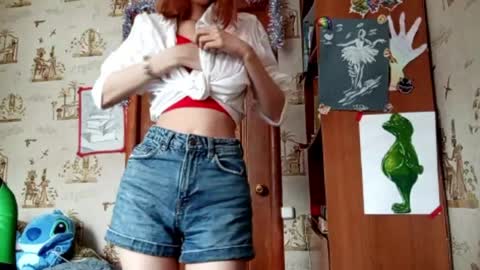 Ellie online show from April 10, 5:45 am