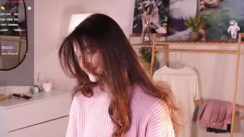 May online show from April 16, 3:40 am